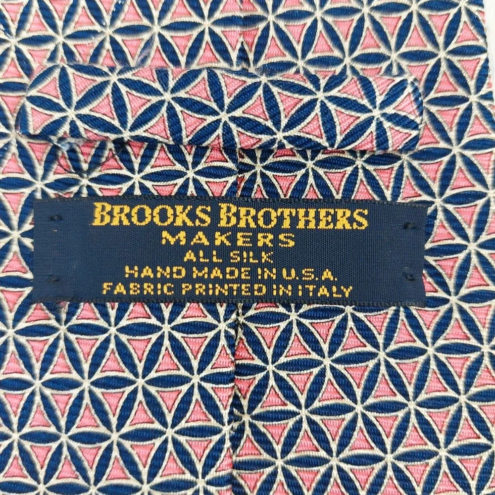 Brooks Brothers Makers Tie Mens OS Navy Pink Silk Geometric Flower Made in‎ USA